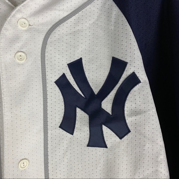 Majestic New York Yankee Jersey - Picture 3 of 7